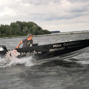 PikeHunter 440 Cast in Fahrt